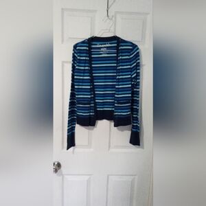 Aeropostale size medium cardigan. Y2K, shades of blue striped.